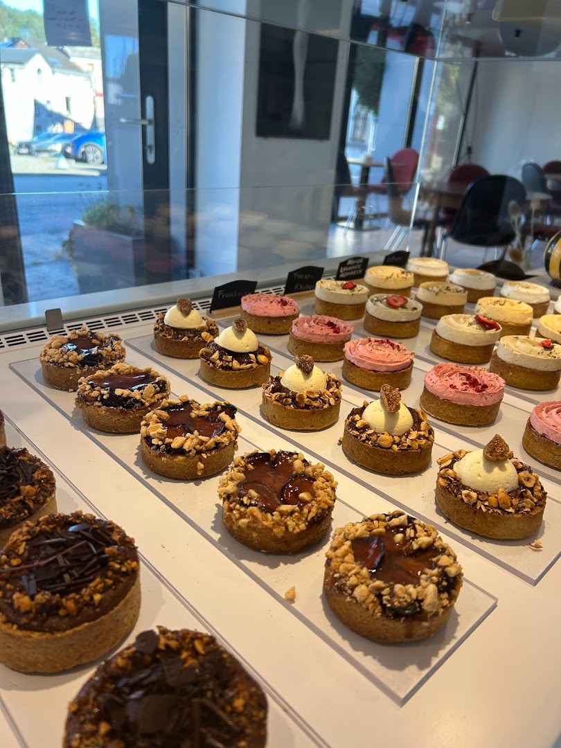 Leyla pâtisserie fine - By Lyny Nature · Photos 5